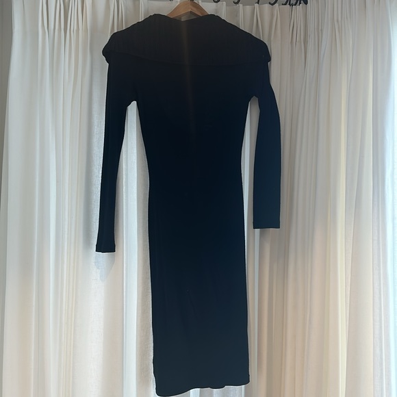 Alice + Olivia black knit, off the shoulder dress with mesh back detail - Picture 2 of 4